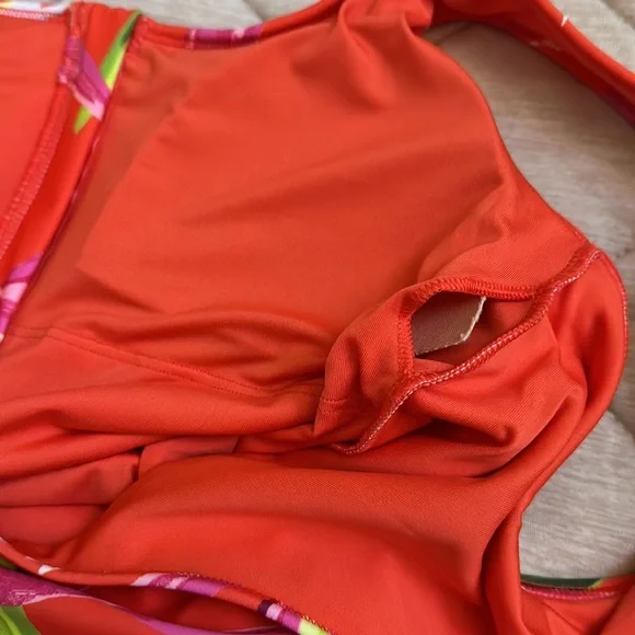 Old Navy Womens Large Swimsuit - Picture 8 of 9